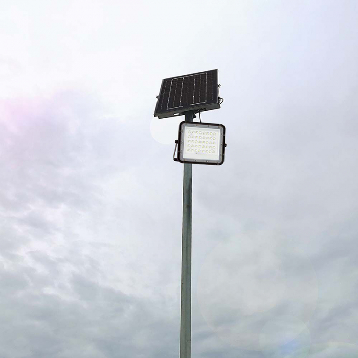REFLECTOR CU INCARCARE SOLARA 10W 800LM 4000K - NEGRU [7]