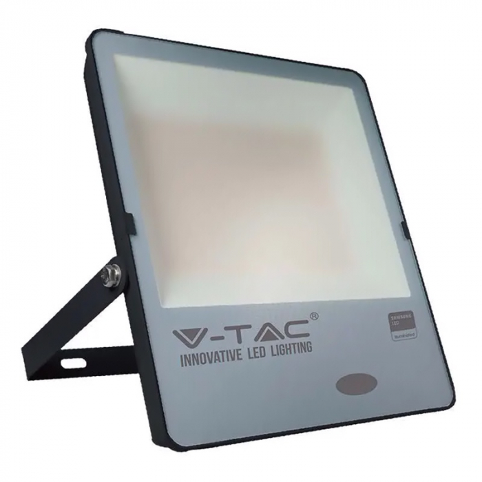 REFLECTOR LED 150W CU SENZOR CREPUSCULAR 6400K ALB RECE [2]