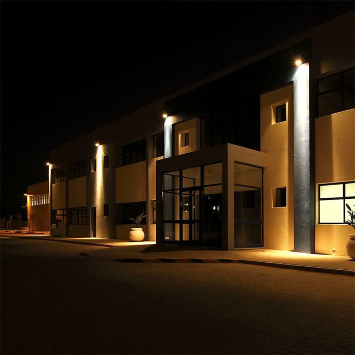 REFLECTOR LED SMD 20W 4000K IP65 - ALB [12]