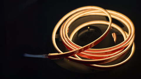 Banda LED COB pentru saună 24V, 480 LED/m, 9.6W, IP68, 2700K, lumină caldă, rolă 5 metri [3]