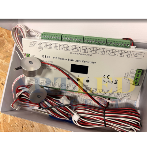 Controler scara/scari trepte LED ES32 cu doi senzori de miscare 32 canale [1]