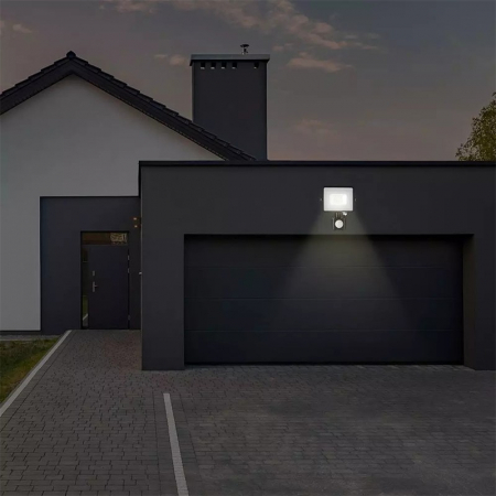 REFLECTOR LED SMD 10W 4000K IP65 CU SENZOR MISCARE - NEGRU [8]
