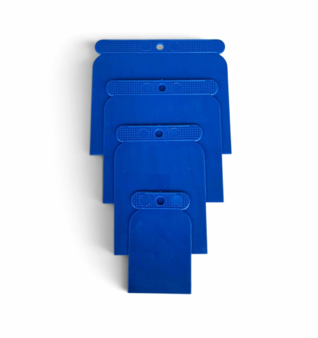 PENSULE, TRAFALETI,SPACLURI - SET 4 SPACLURI PLASTIC