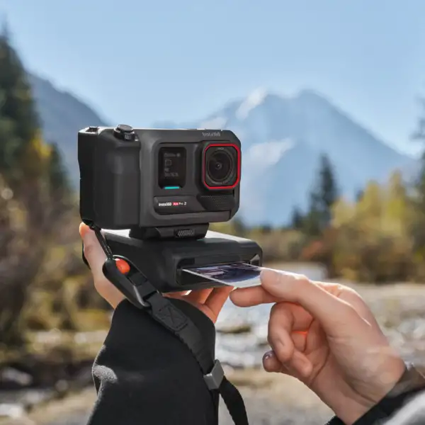 Camera de actiune Insta360 Ace Pro 2 Flash Print Bundle [7]
