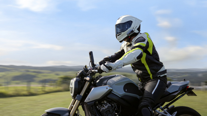 Camera de actiune Insta360 X5 [6]