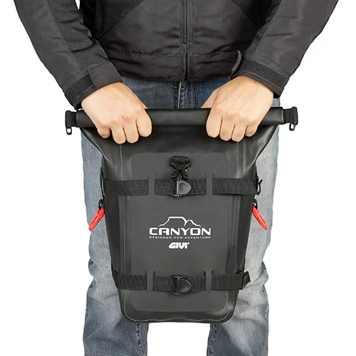 Geanta GIVI Canyon impermeabila 8L [3]