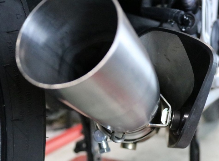 Slip-on exhaust GPR SONIC POPPY E5.BM.107.1.SOPO Brushed Stainless steel including removable db killer and link pipe [6]