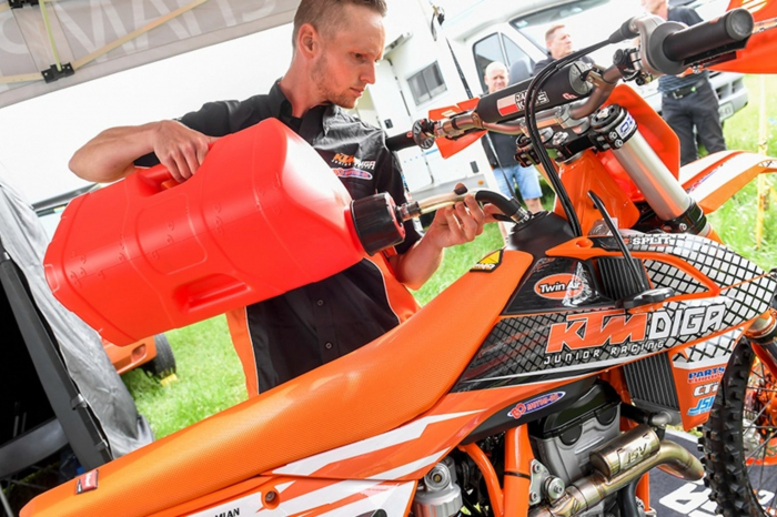 Utility can POLISPORT PROOCTANE Clear red [2]