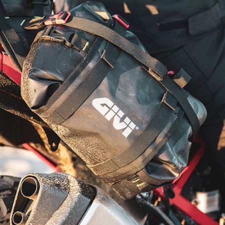 Geanta GIVI Canyon impermeabila 8L [8]