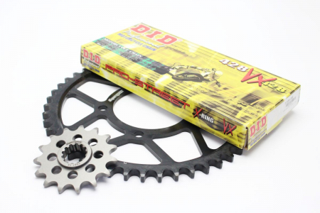 Piese moto - Kit de lant D.I.D + SUPERSPROX VX serie