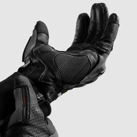 Manusi Rebelhorn Defender [9]