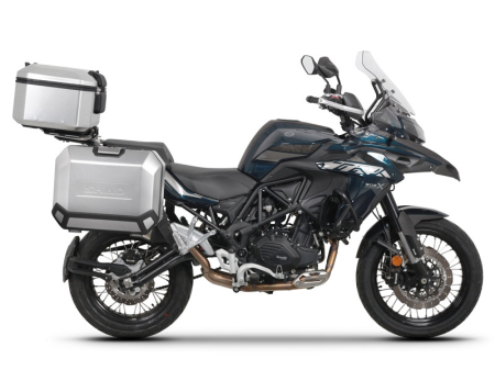 Piese moto - Set complet de cutii de aluminiu SHAD TERRA, 37L cutie centrala si 36L / 47L cutii laterale, incluzand set de montaj si placa SHAD Benelli TRK 502 X 2022 -