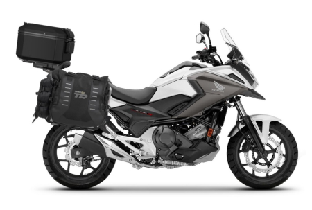 Piese moto - Set complet de genti laterale adventure SHAD TERRA TR40 si topcase din aluminiu SHAD TERRA TR55 PURE BLACK, incluzand kitul de montaj SHAD HONDA NC750X