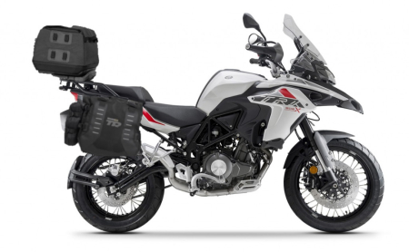 Piese moto - Set of SHAD TERRA TR40 adventure saddlebags and SHAD TERRA rear bag TR50, including mounting kit SHAD BENELLI TRK 502X