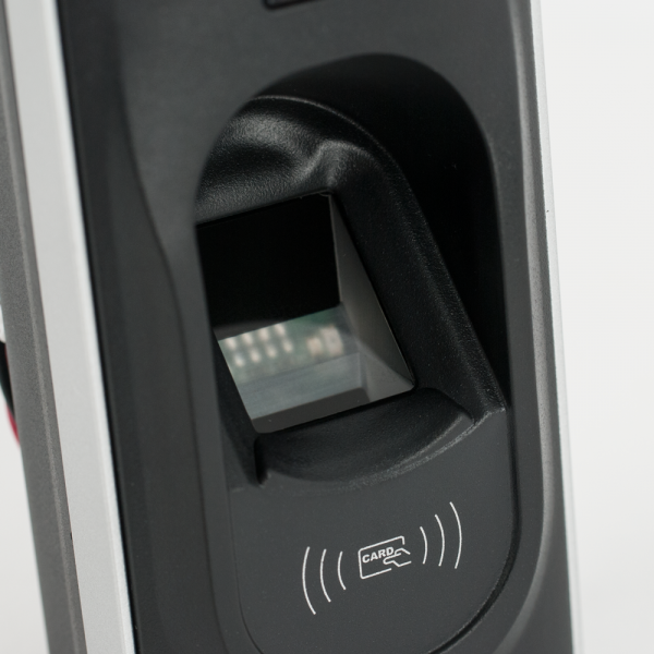 FPR-1200-EM * Cititor de amprente pentru centralele de control acces biometrice [5]