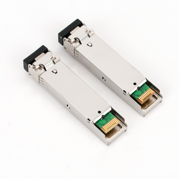 UOF2101BS * Pereche module SFP standard, single-ﬁber, 155Mbps, 20km [2]