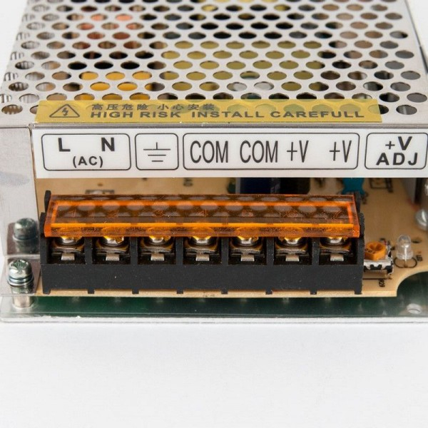 YLI-12-10 * Sursa de alimentare in comutatie de 12Vcc/10A, stabilizata,  tensiune ajustabila, carcasa metalica perforata, LED de stare [2]