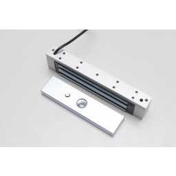 Sisteme de control acces - SM-150A * Electromagnet aplicabil de 150 kg forta