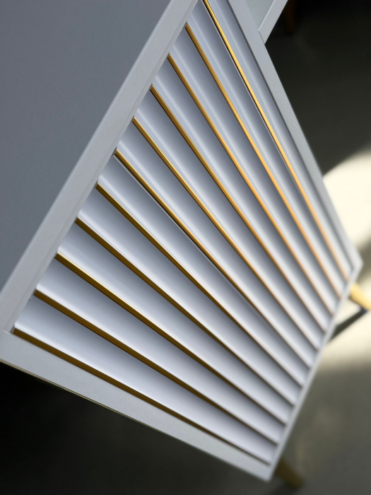 Masa profesionala de manichiura MARBLE GOLD , cu sistem de aspirare incorporat, 135cm, 105W putere, debit max 1100 mc/h [5]