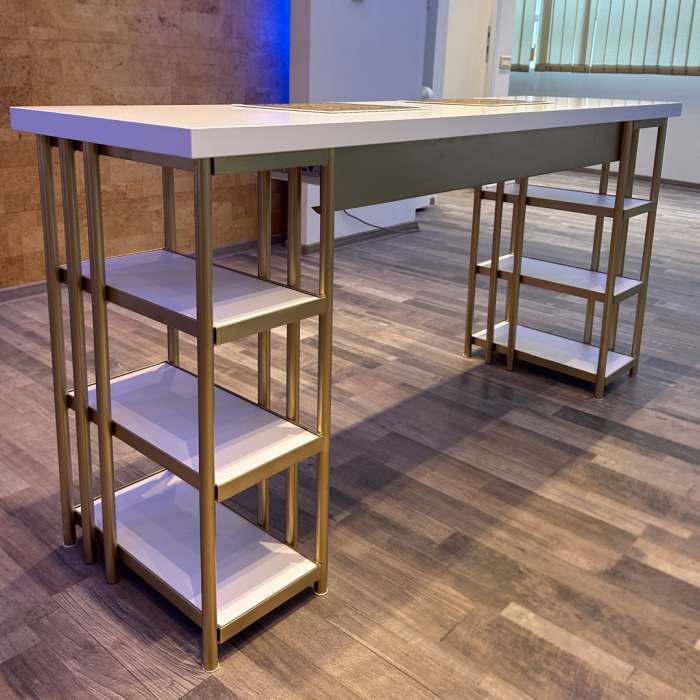 Masa profesionala de manichiura dubla GOLD, destinata cursurilor [1]