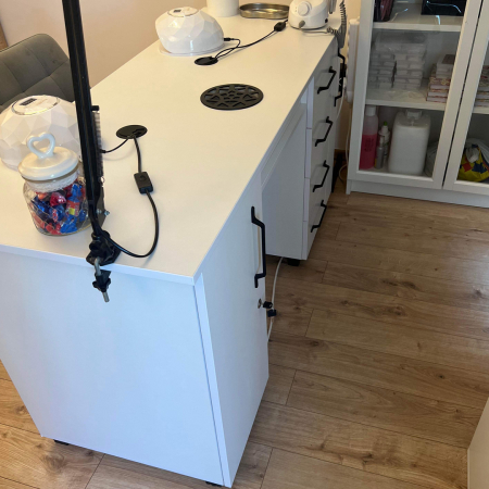 Masa profesionala de manichiura Arianne [3]