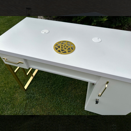 Masa profesionala de manichiura Laura, cu sistem de aspirare incorporat, 127cm, 105W [1]