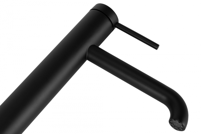 Baterie lavoar Spot Black High, montaj pe blat sau lavoar, alama, negru, perlator aer [4]