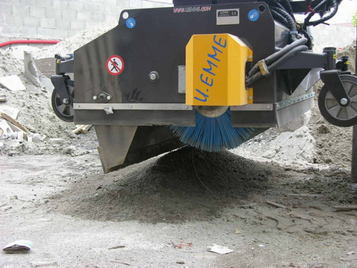 Perie industriala cu cuva colectoare U.Emme [4]