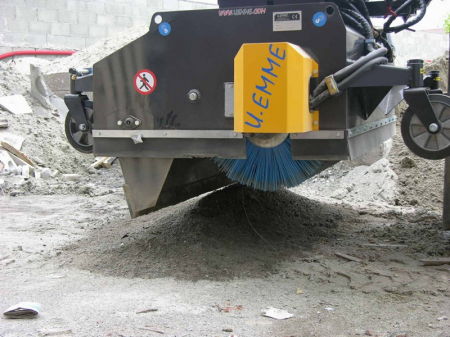 Perie industriala cu cuva colectoare U.Emme [3]