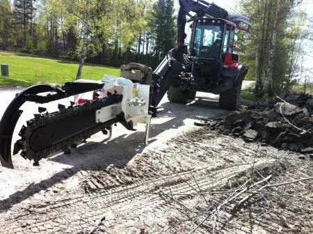 Trencher EXC Simex [2]