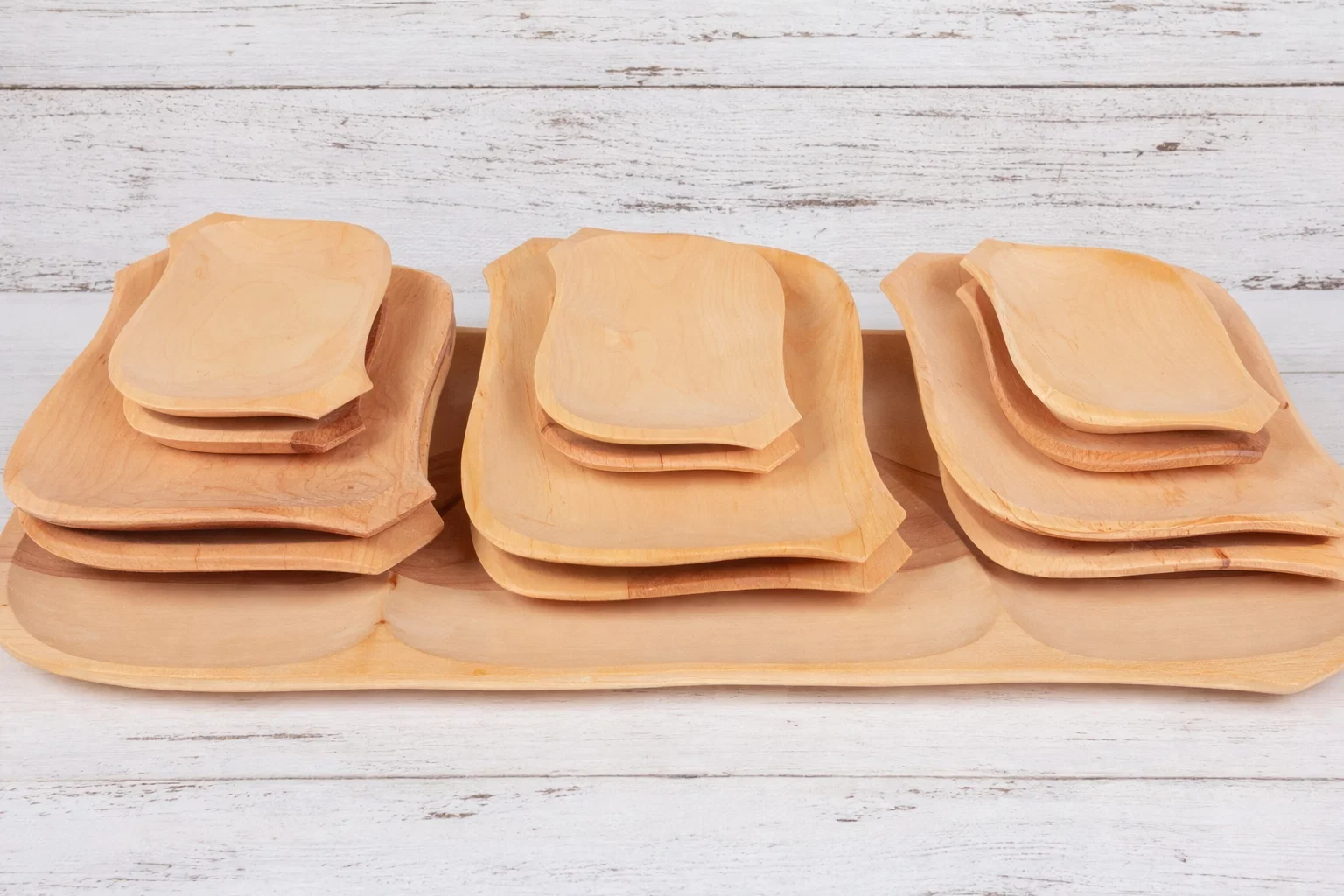 set-platou-servire-lemn-67x38cm-cu-12-farfurii-atelier49.ro [2]