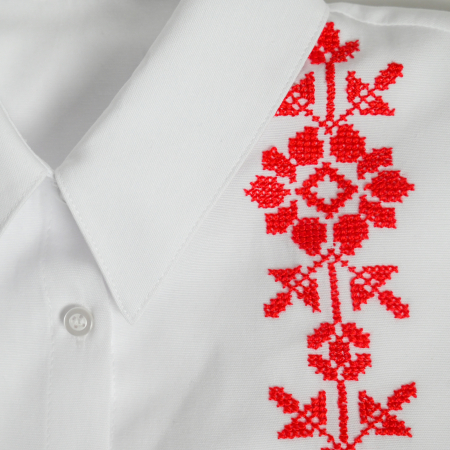 Camasa brodata cu flori rosii [2]