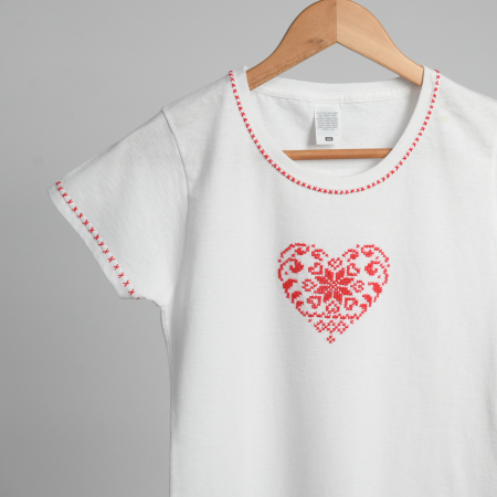 Tricou bumbac, cu inimioara rosie [1]