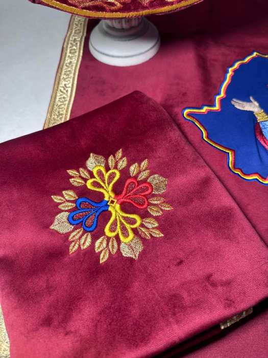 Acoperaminte Sf Vase Maica Domnului si harta cu tricolor [4]