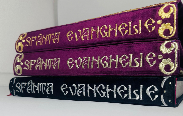 Coperta cu icoana Iisus Hristos binecuvinteaza [3]