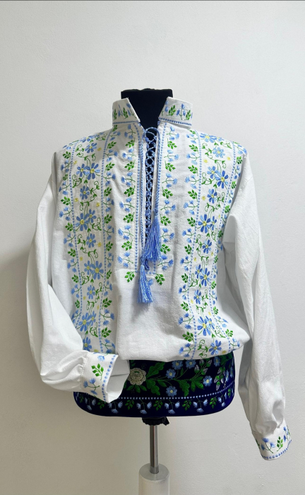 Costum traditional set [3]