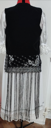 Costum traditional 4 [1]