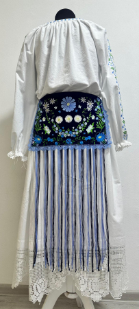 Costum traditional set [12]