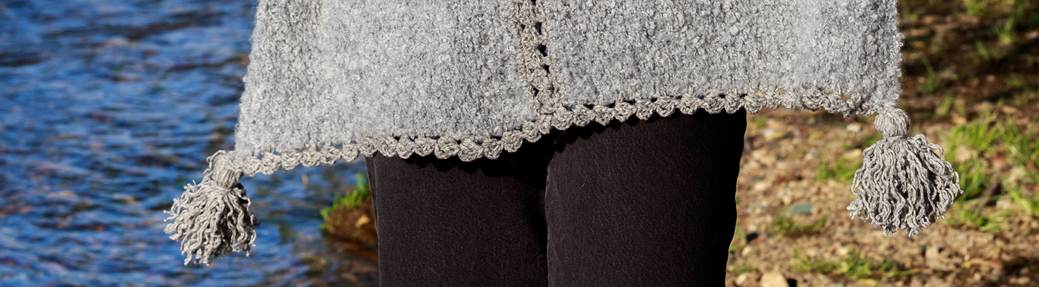 banner poncho femei gri