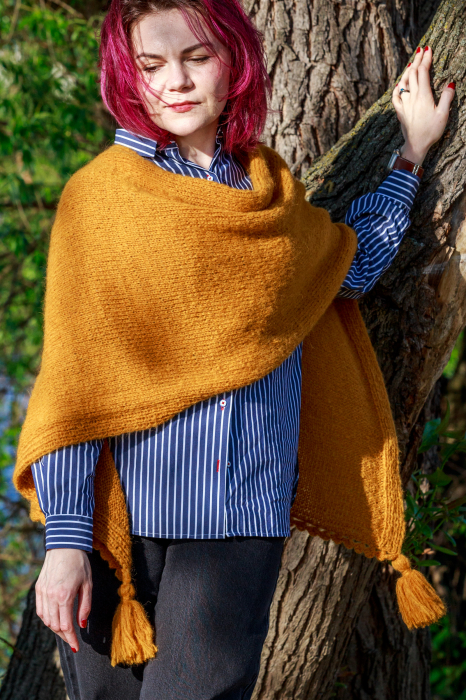 Poncho Tricotat Manual pentru Femei, mustar [3]