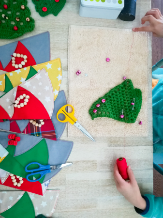 Atelier de decorat bradul de Craciun pentru copii [5]