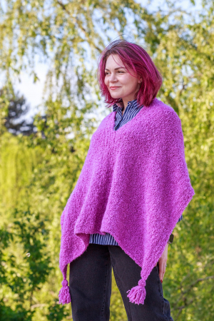 Articole Femei - Poncho Tricotat Manual pentru Femei, lila