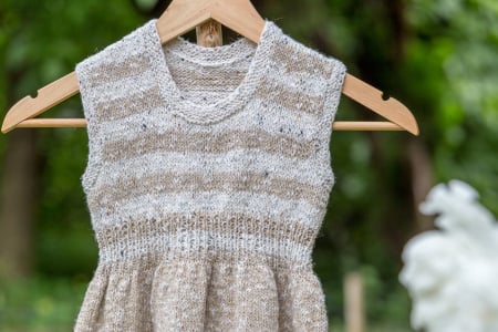 Rochie Tricotata Manual, 4 ani, bej cu dungi [1]