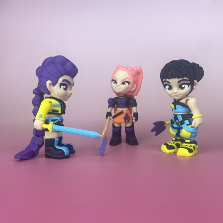 Huntrix - Rumi, Mira și Zoey – figurine K-Pop flexibile [1]