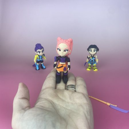 Huntrix - Rumi, Mira și Zoey – figurine K-Pop flexibile [3]