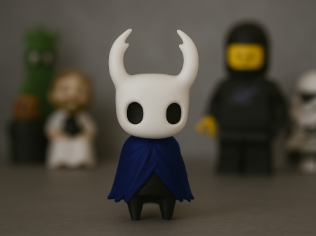 Gaming Essentials - Statueta Hollow Knight,15 cm, jucarie 3D, Plastic