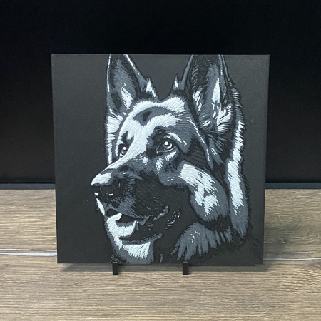 Tablouri 3D - Tablou 3D Ciobănesc German HueForge - Decor pentru Iubitori de Câini | Portret 3D Realist | Cadou Personalizat (20x20 cm)
