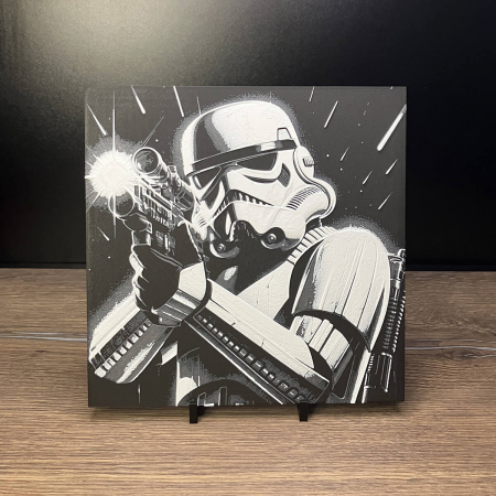 Tablouri 3D - Tablou 3D StormTrooper în Acțiune HueForge - Scene Star Wars | Decor Perete Geek | Cadou Barbati (20x20 cm)