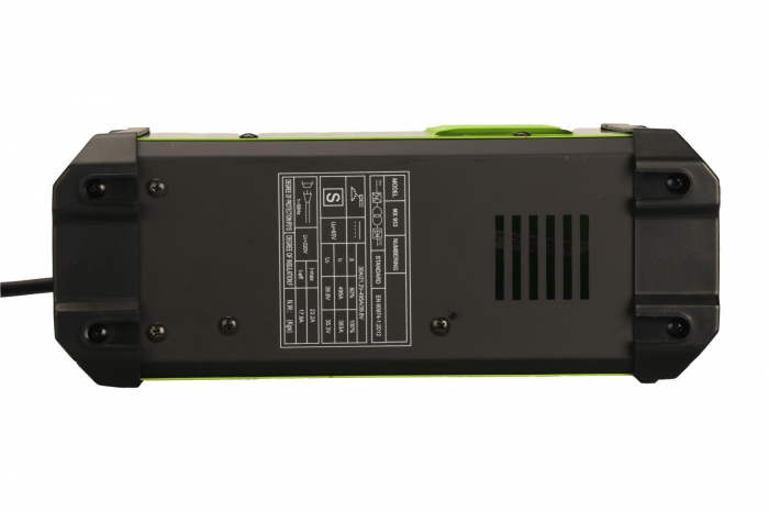 Aparat sudura tip Invertor 495Ah MMA CRAFT-TEC afisaj electronic CABLURI SI MASCA [8]