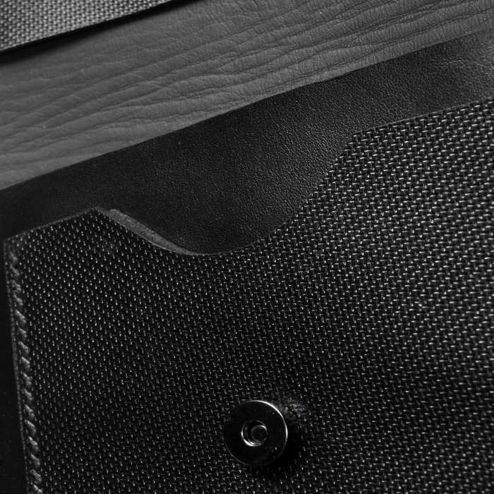 Geanta minimalista piele naturala neagra [6]